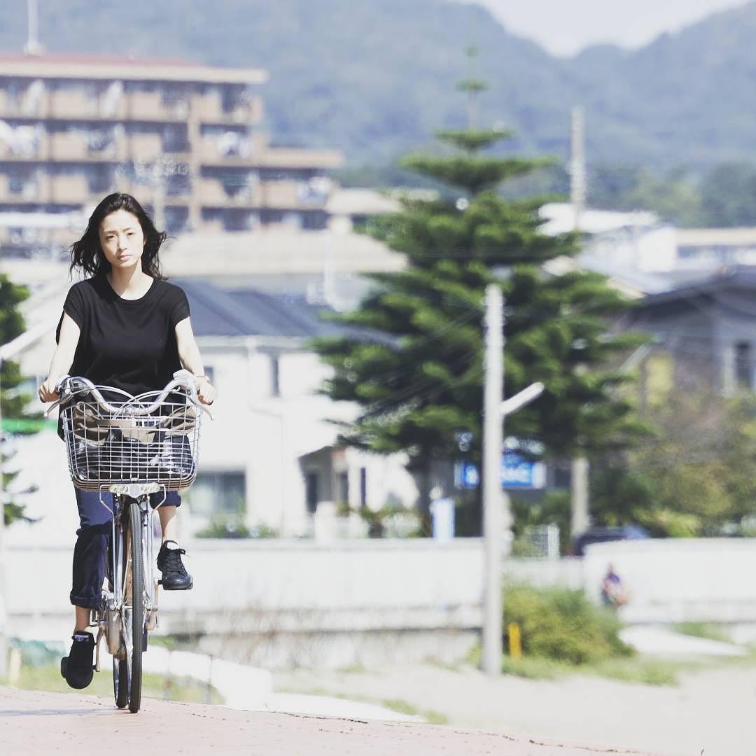 《昼颜》充满刺激的走肾爱情