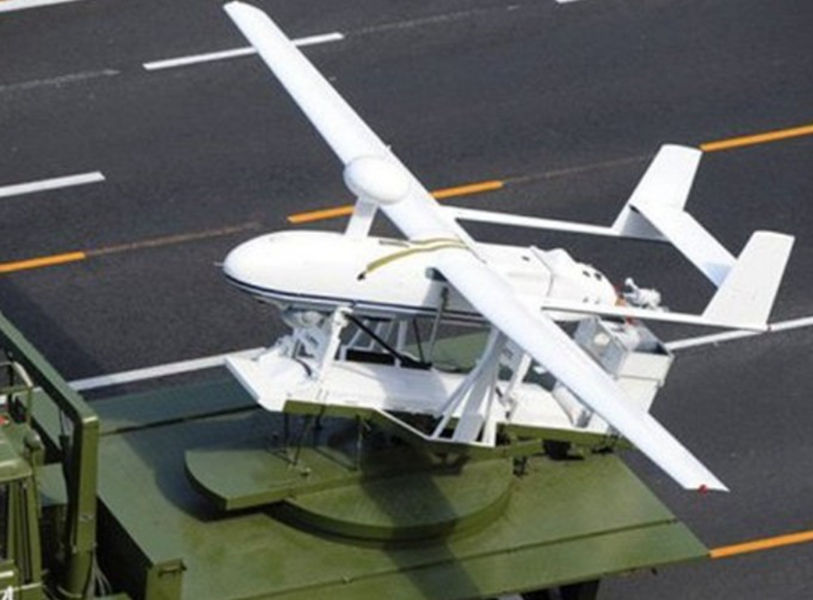 无人机是新世纪各国都在研制的新型科技,其无人驾驶的系统省去很多