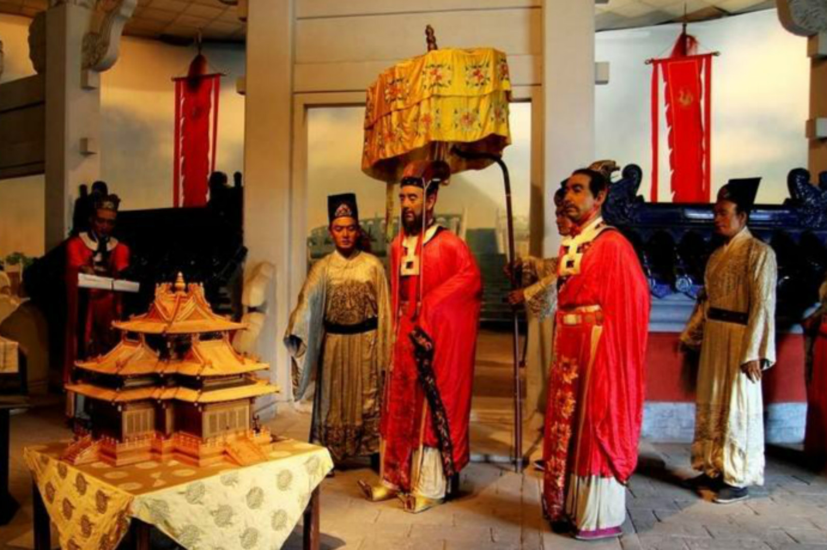 明成祖朱棣,采取一系列措施加强了明朝的统治,功过难分