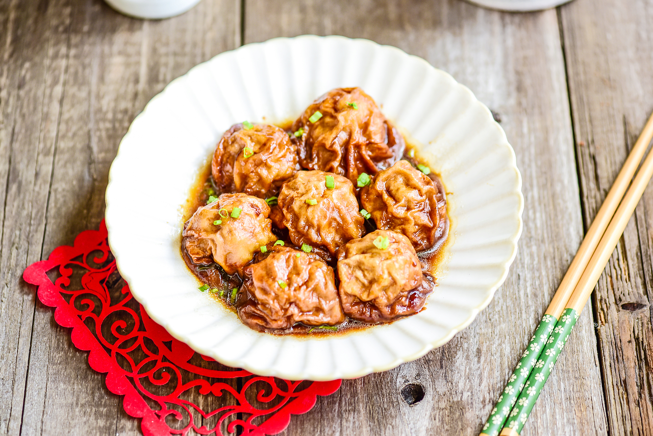 年夜饭必做的一道菜,寓意团团圆圆,软嫩多汁,肉馅鲜美,秒抢光