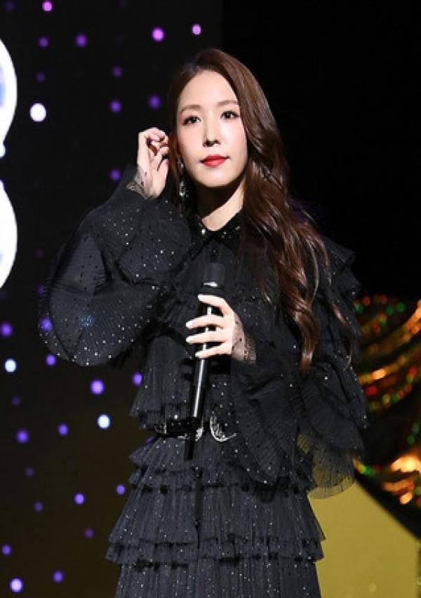 boa宝儿携新辑《woman》回归热辣舞蹈魅力四射「组图」