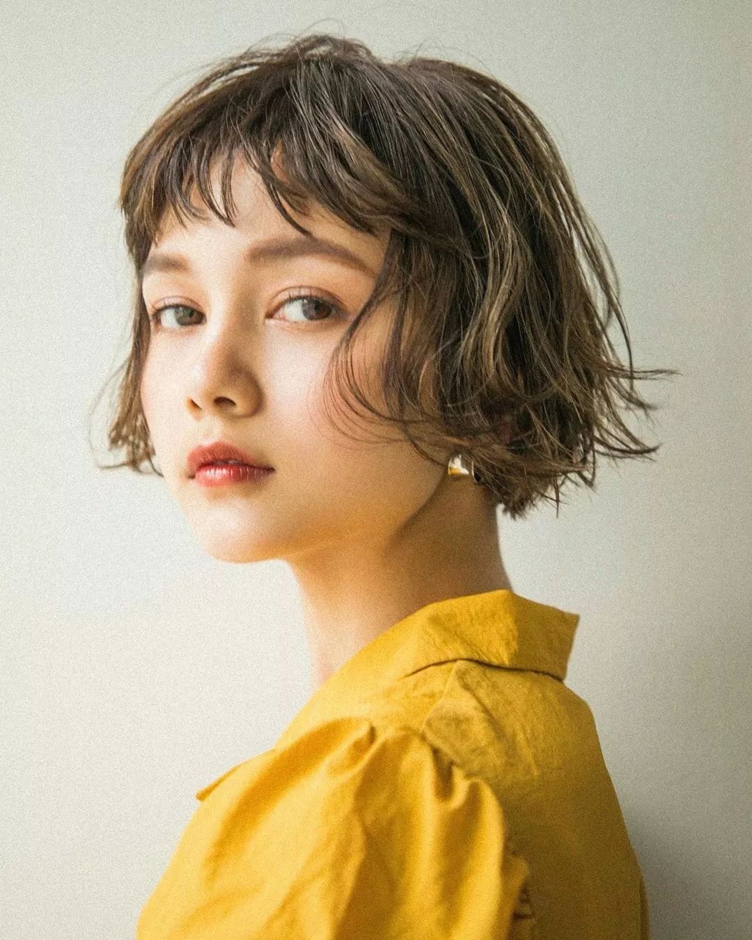 2020年流行5款日系精灵短发,显脸小可爱感,打造立体五官