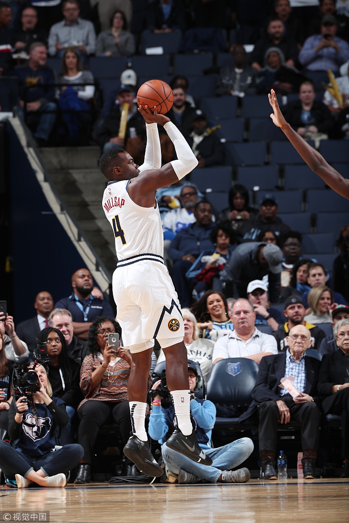 贾马尔-穆雷上篮