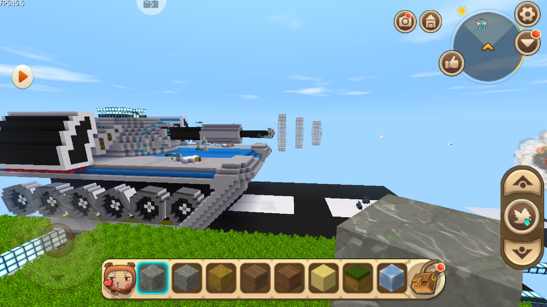 迷你世界:萌新造房子,普通玩家造高达!猜猜大神造了什么?