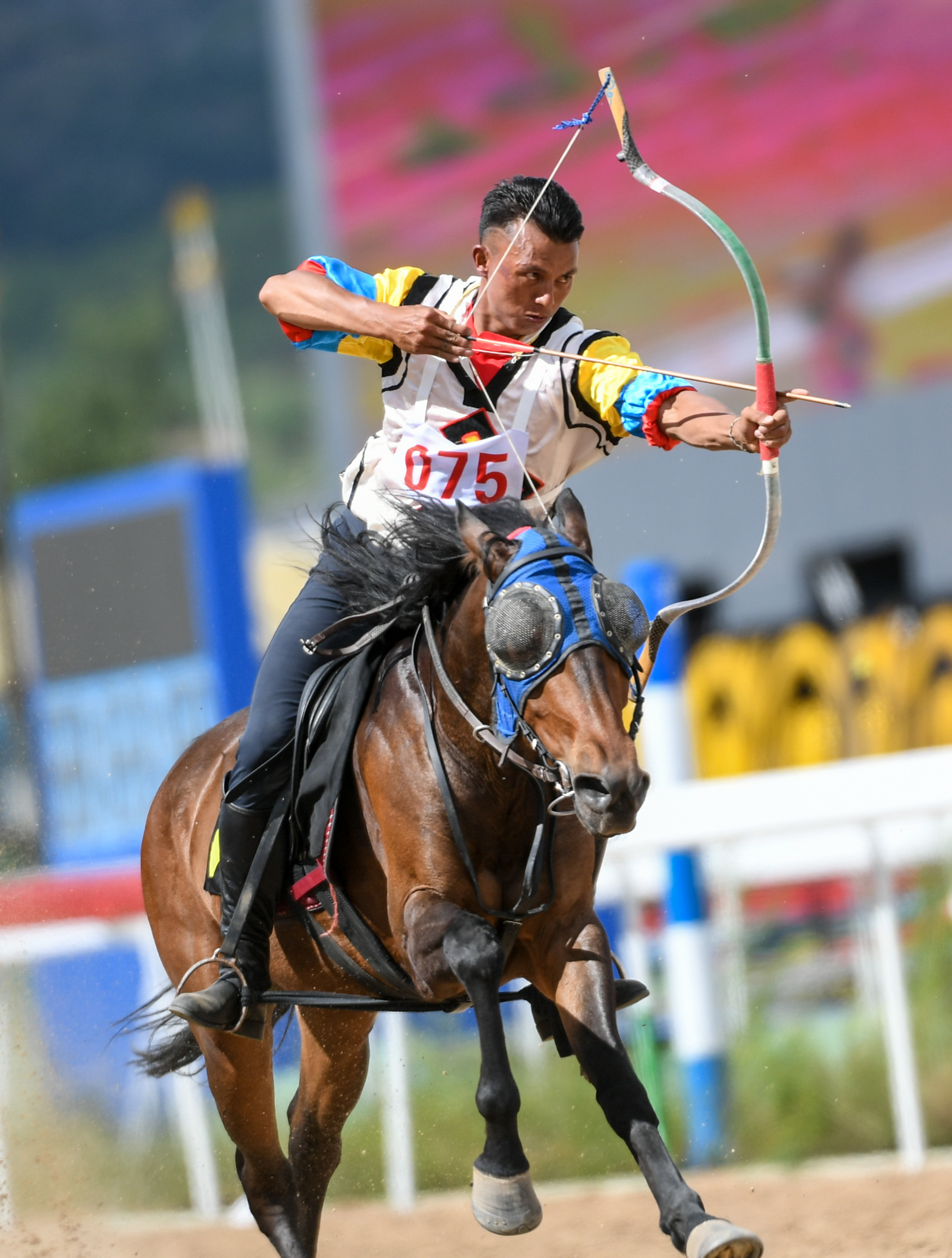 新华社照片,呼和浩特,2019年7月13日    (民族运动