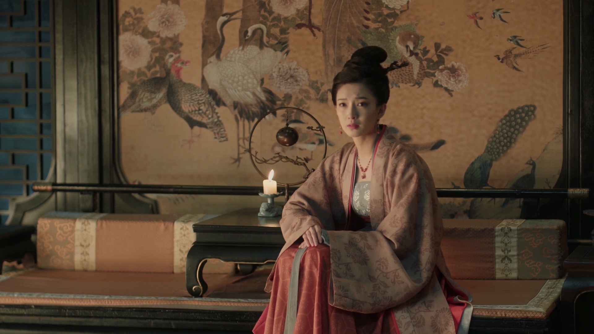 《清平乐》徽柔亲李玮,被编剧魔改遭吐槽?这段其实改得很妙