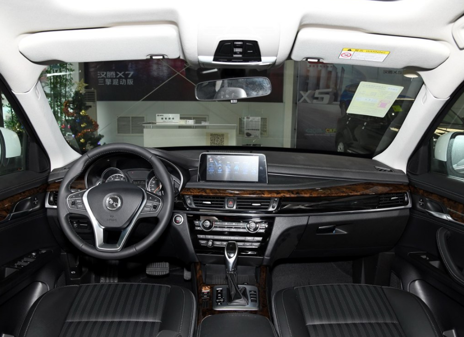 硬派自主国产suv精品——实拍汉腾x7,指导价:7.98-15.68万元!