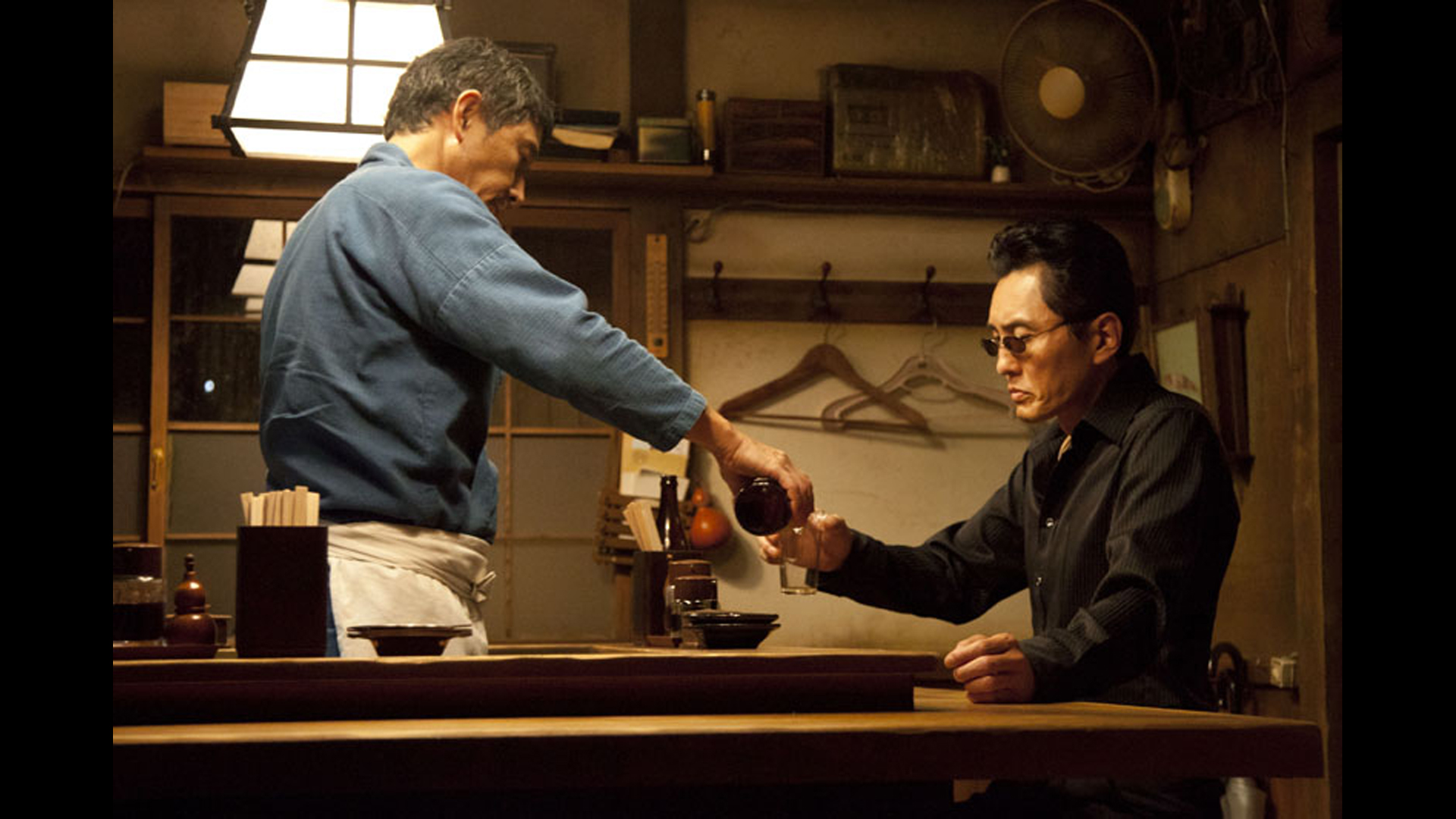 《深夜食堂》的料理太淡了,淡的像是生活