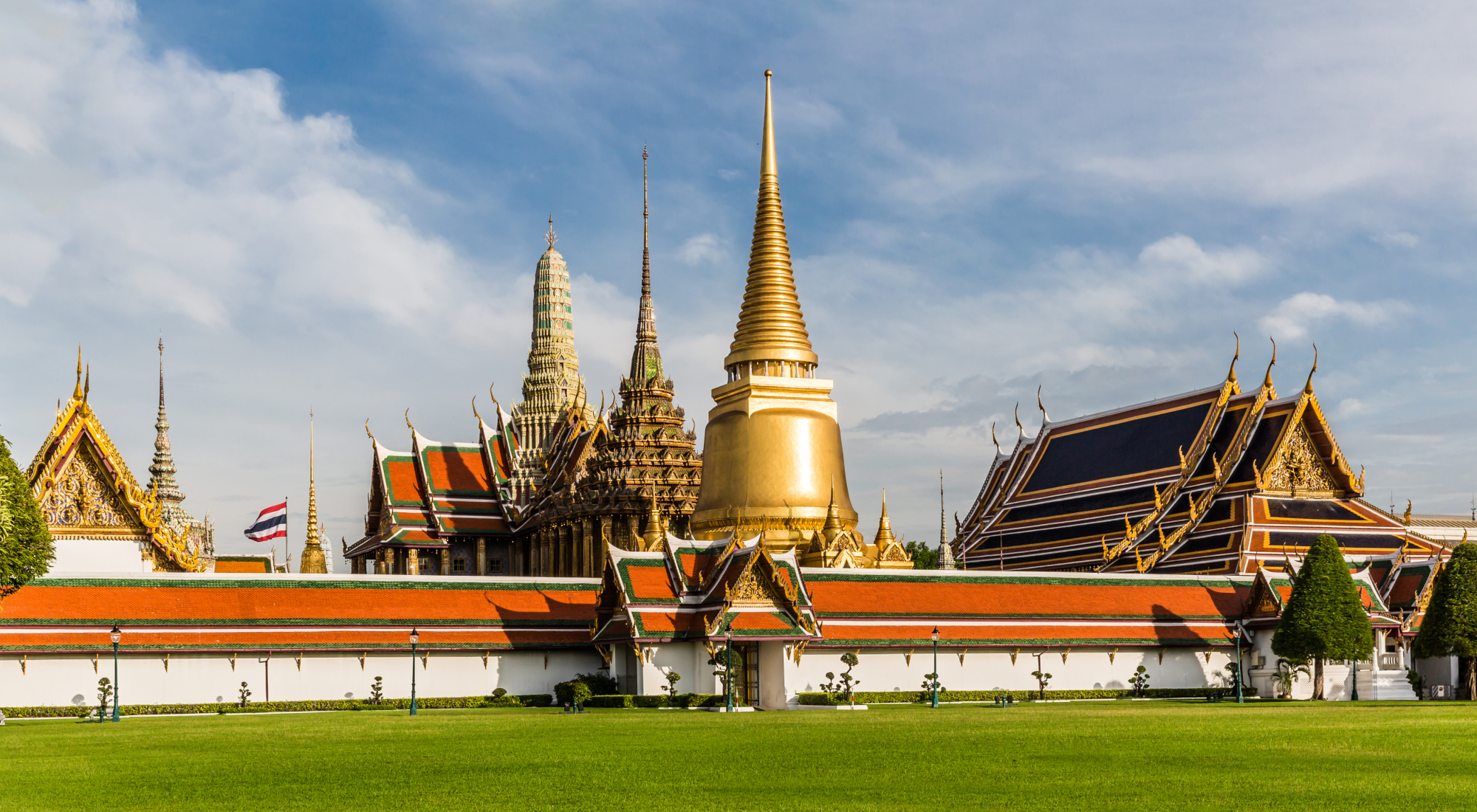 泰国最著名的佛寺,玉佛寺,泰国三大国宝之一