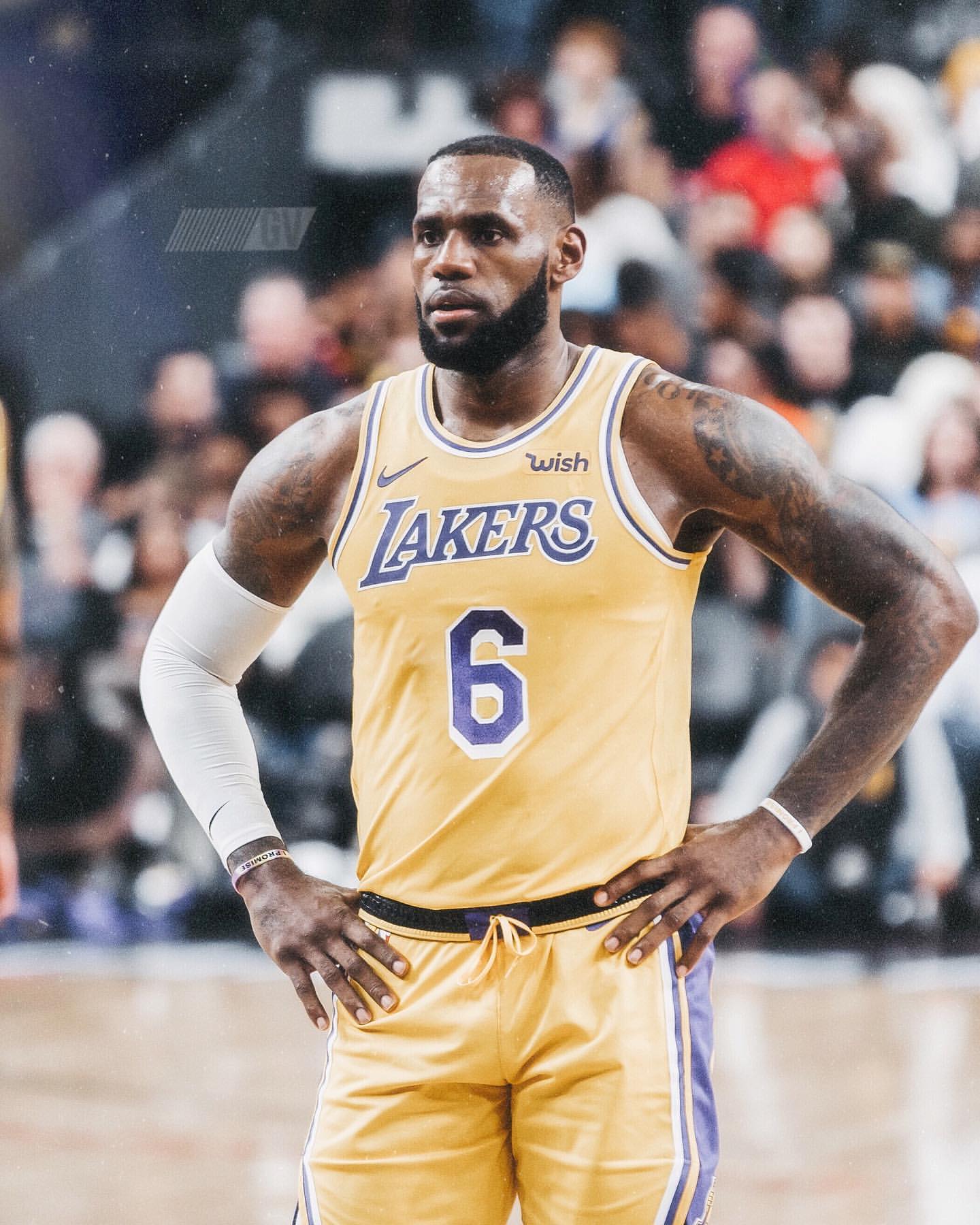 曝小卡会面湖人只见两人 网友评论亮了