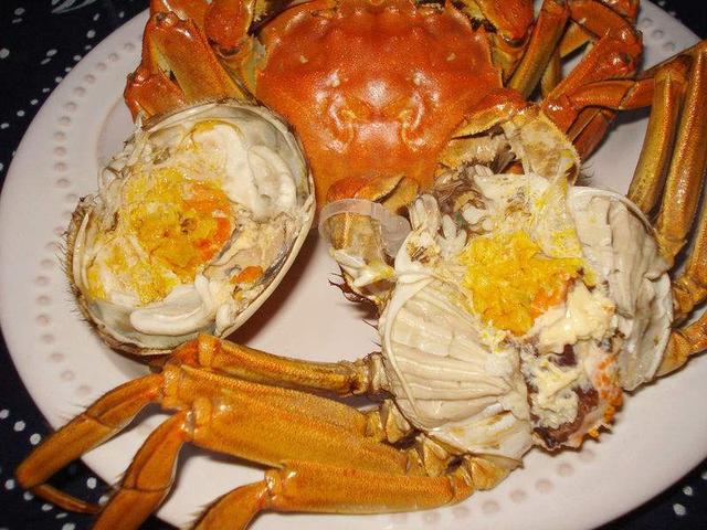 蒸螃蟹应该蒸多久?渔民透露:这样蒸出来的螃蟹,味道更鲜美可口