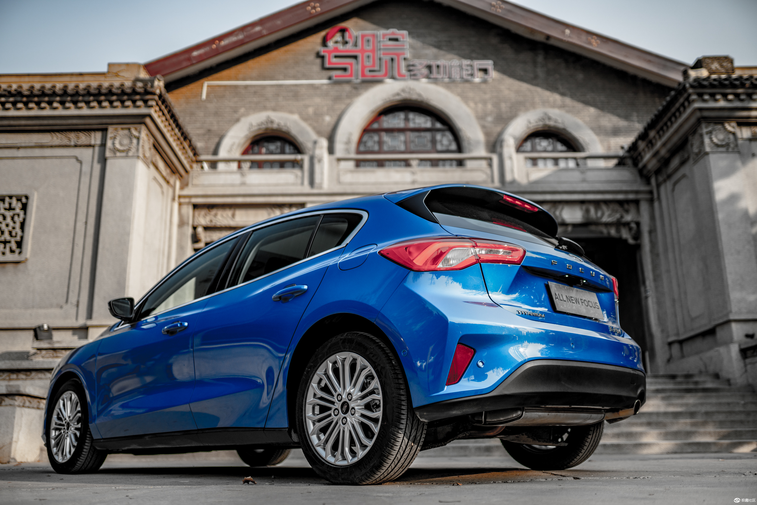 体验运动王者 2019款福特新福克斯