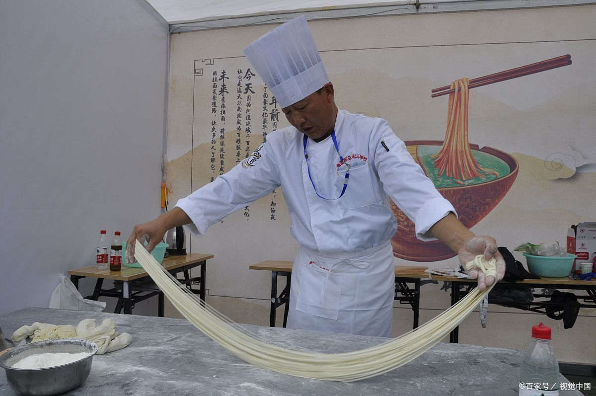 拉面,柔软劲道真好吃,可是,一拉就断,只因少了一物