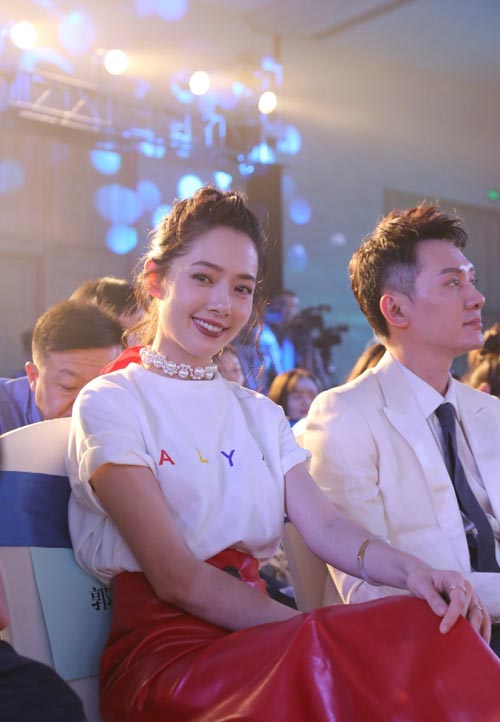 冯绍峰的10位绯闻女友,个个都貌美如花,但赵丽颖才是最终赢家!