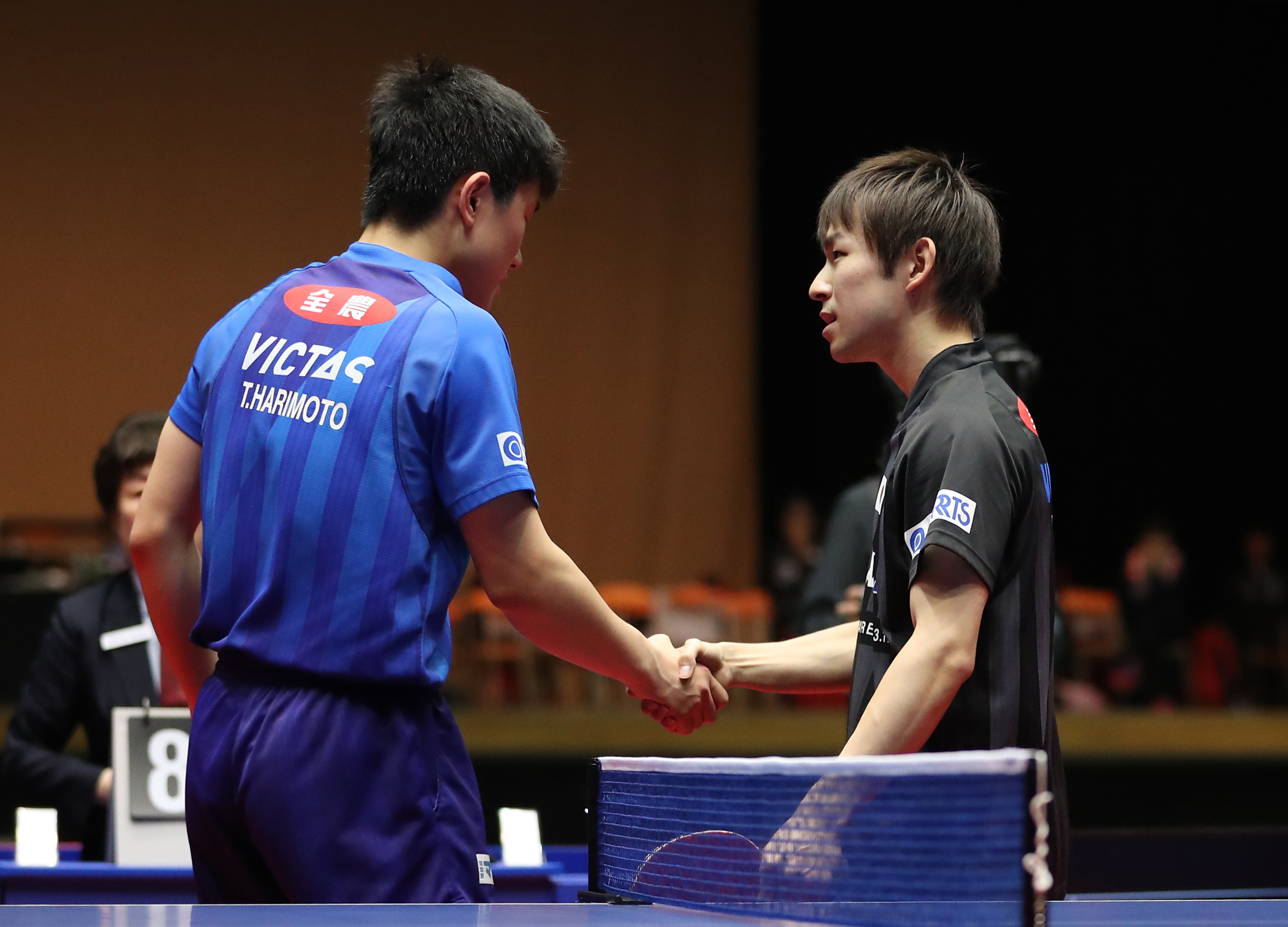 乒乓球——亚洲杯:丹羽孝希胜张本智和获男单季军