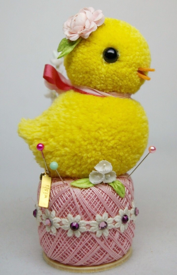 手工:五颜六色的毛线球,原来有非常漂亮的装饰效果,快来试一试