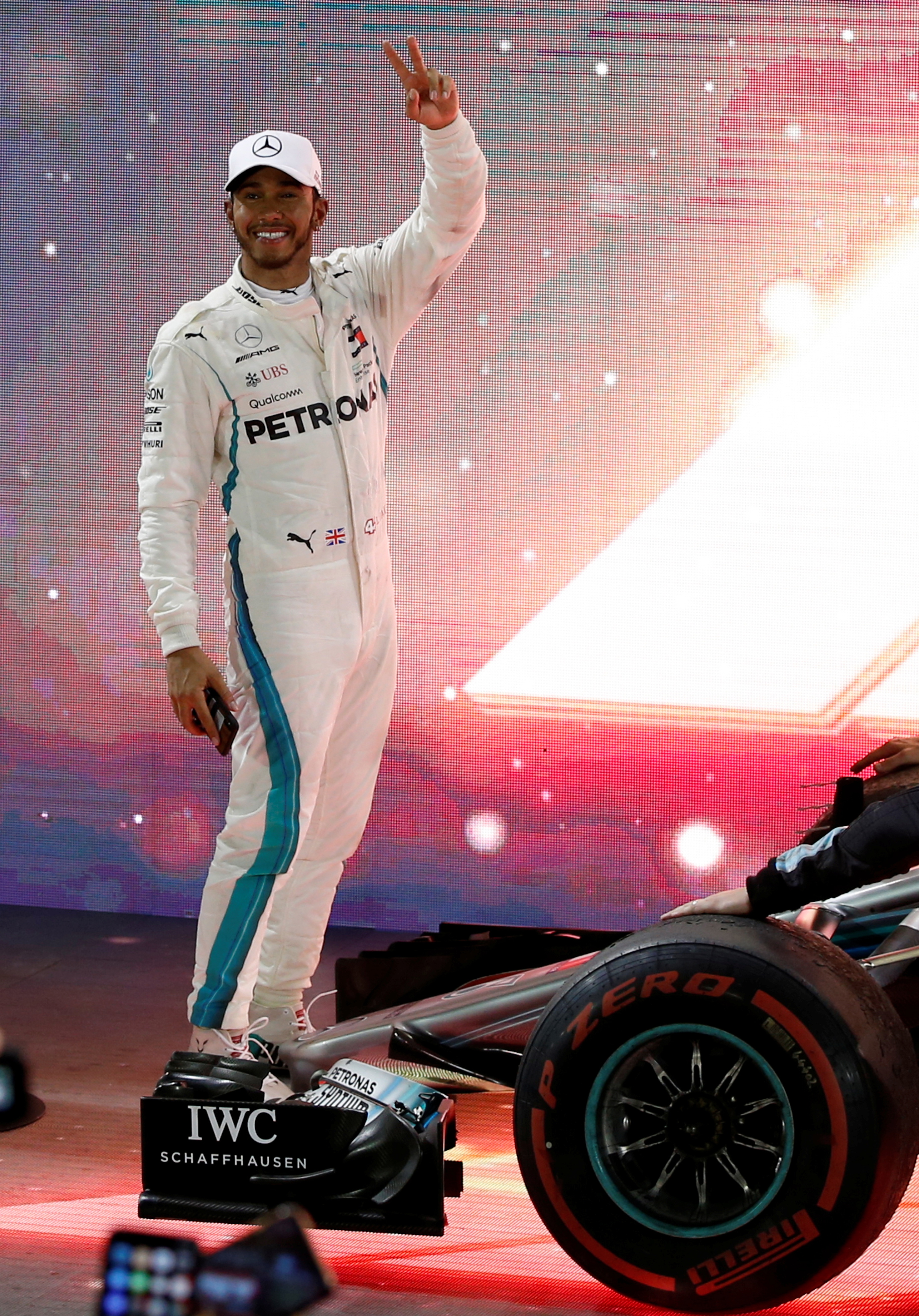 赛车——f1阿布扎比大奖赛:汉密尔顿夺冠