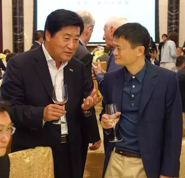 康得新钟玉被批捕!当过兵下过乡酷爱高尔夫,他曾有过远大梦想