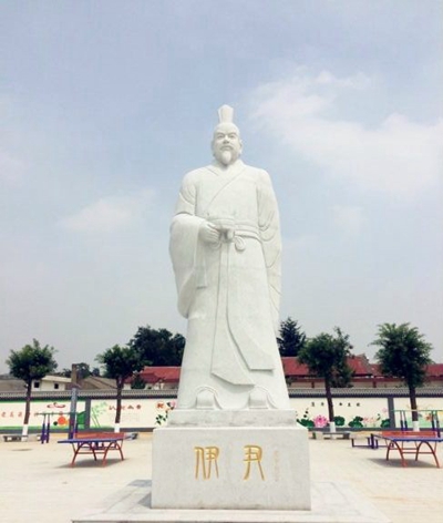 商汤灭夏桀,一代名相由此产生,为您讲述伊尹