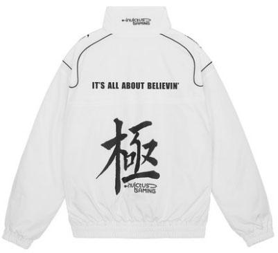 英雄联盟ig战队s8冠军纪念服发布,网友:阿水的签名像小朋友