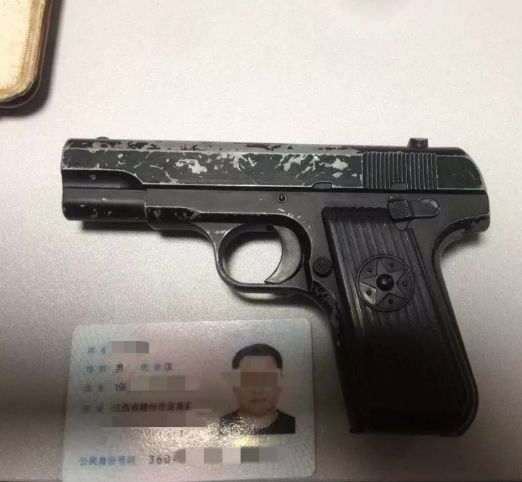 吓呆!会昌一男子看见黑洞洞的枪口对着自己!