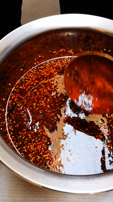 陕西凉皮辣椒红油做法详解,附带香料配方,和大料水的秘制配方