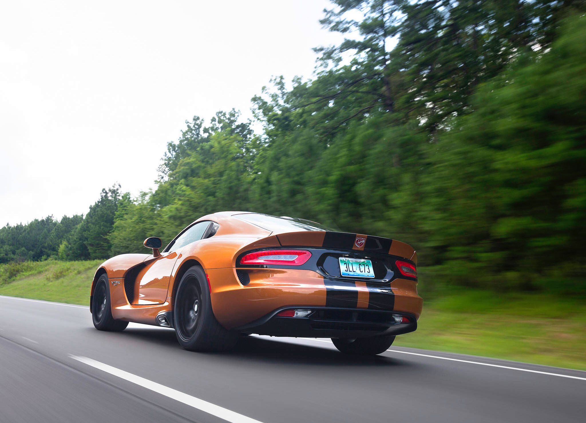 美式超跑的代名词,道奇蝰蛇