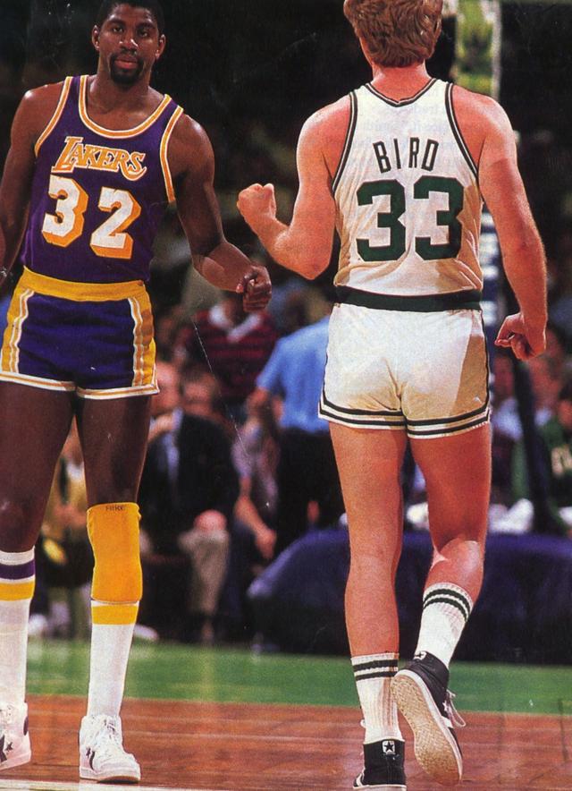 魔术师和伯德1980年创造的记录 到本西蒙斯和米切尔才办到