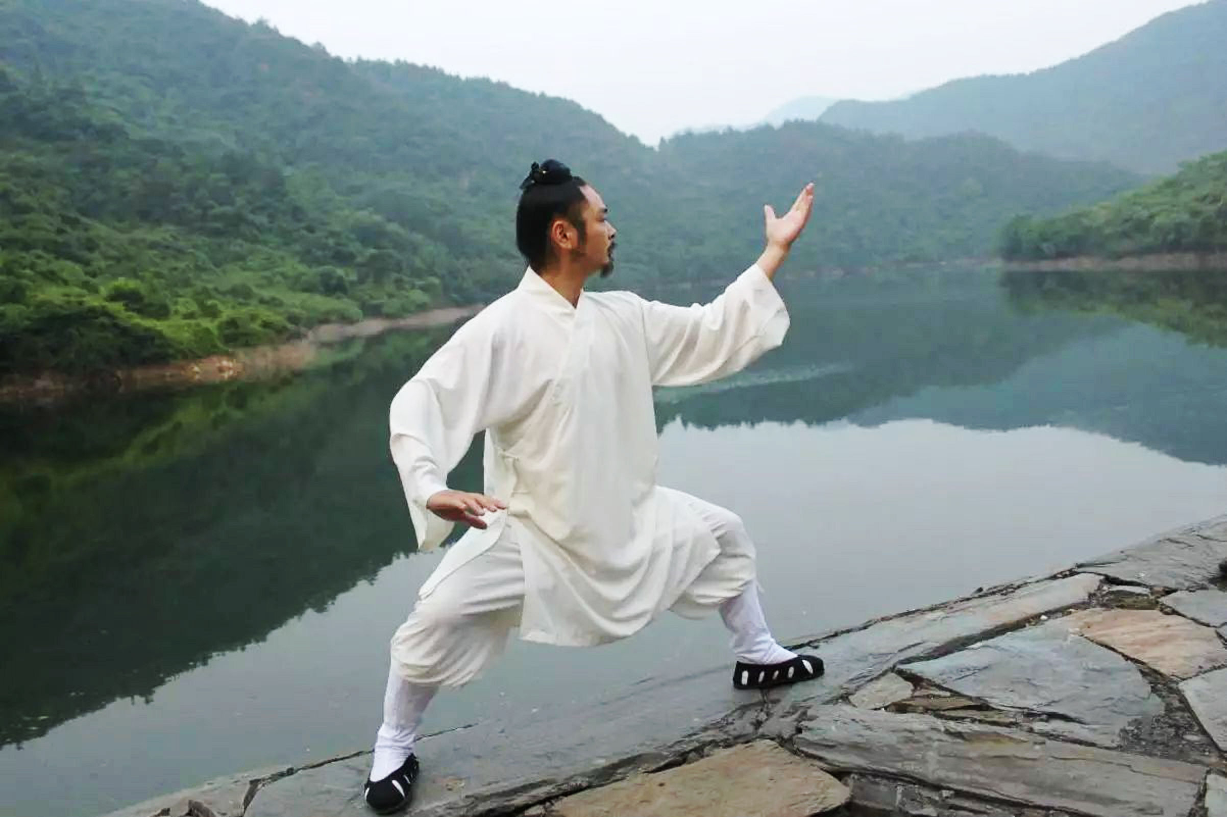 国术大师吴图南坚持每天早晚打太极拳,爱好广泛最后得以享寿百年