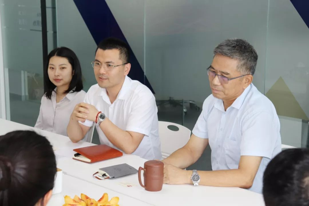 上海市杨浦区司法局周志宇副局长莅临知信律师事务所调研工作