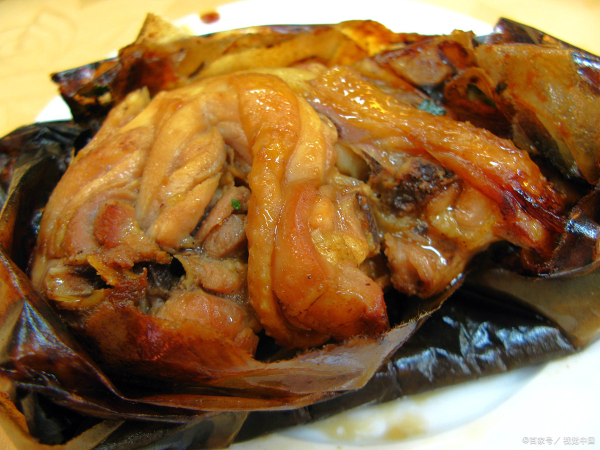 奥运观赛必备美食——梧州纸包鸡!
