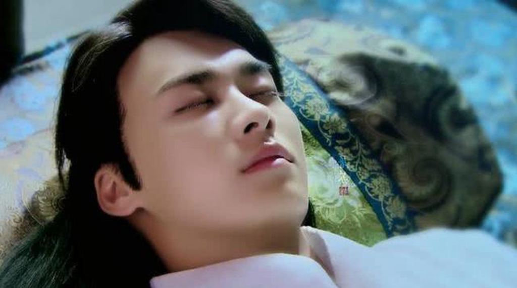 男星古装睡相大比拼!李易峰很苏,杨洋很暖,最美还是乔振宇!