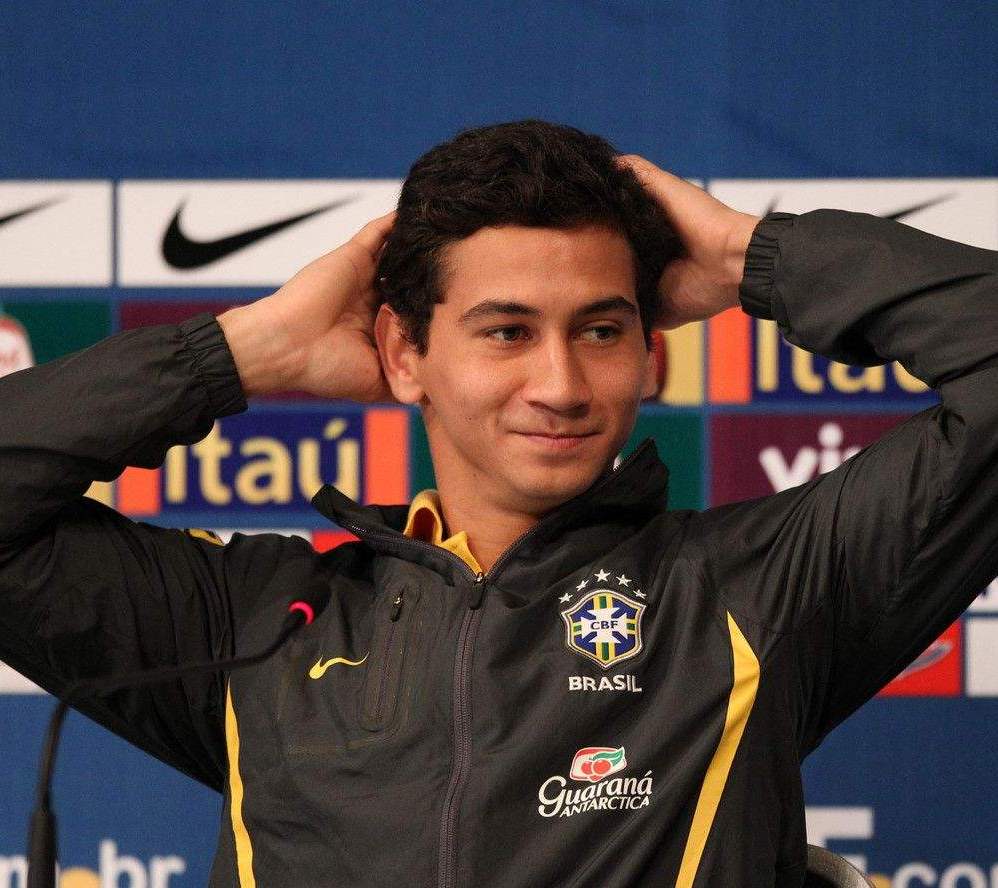 《马卡报》评选年度最差阵容,卡里乌斯,厄齐尔,桑切斯上榜!