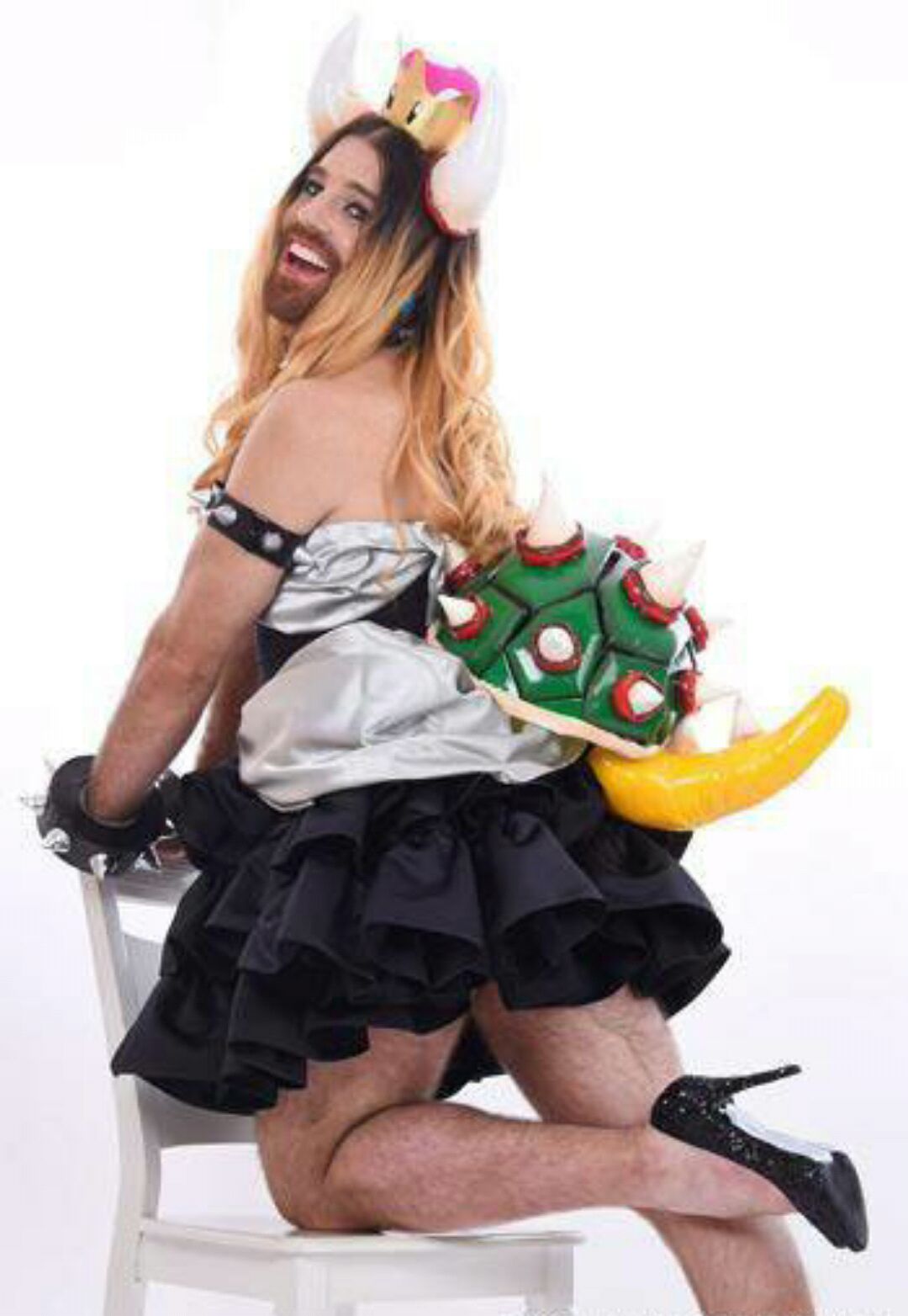 硬核的"库巴姬"cos!大家一起辣眼睛吧!