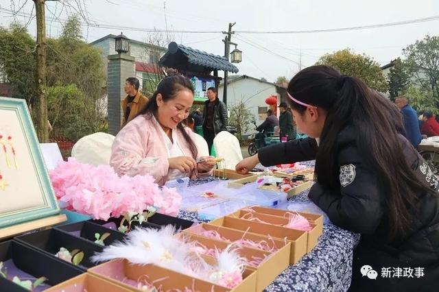 「关注」集趣东华,千人九大碗…新津这里太太太火啦!