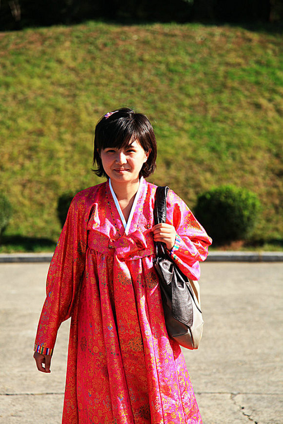 实拍朝鲜女孩:爱笑的朝鲜女孩有多漂亮?
