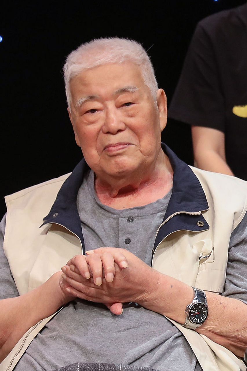 演员朱龙广,扮演过西游记里的如来佛祖.