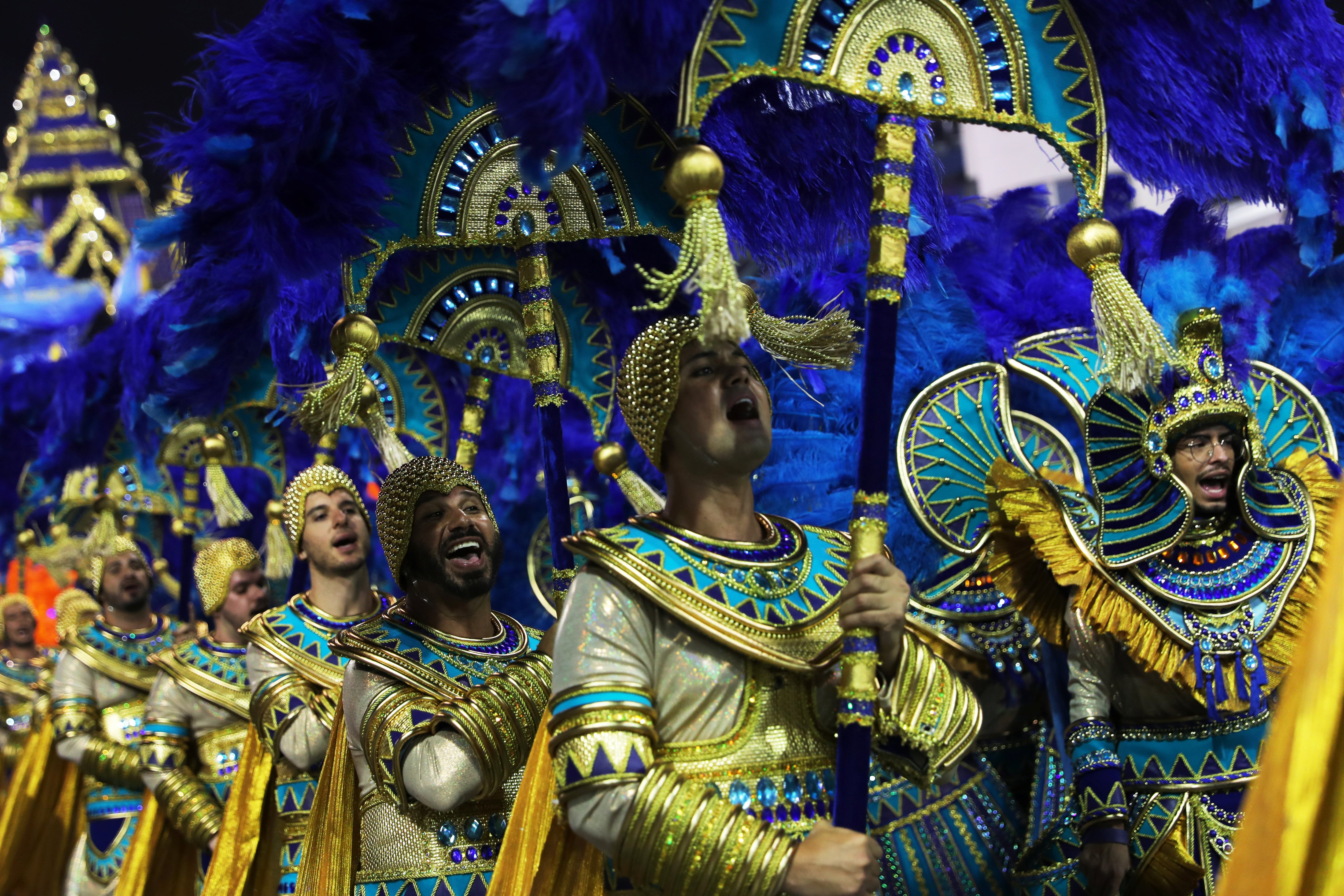 巴西狂欢节的由来图片