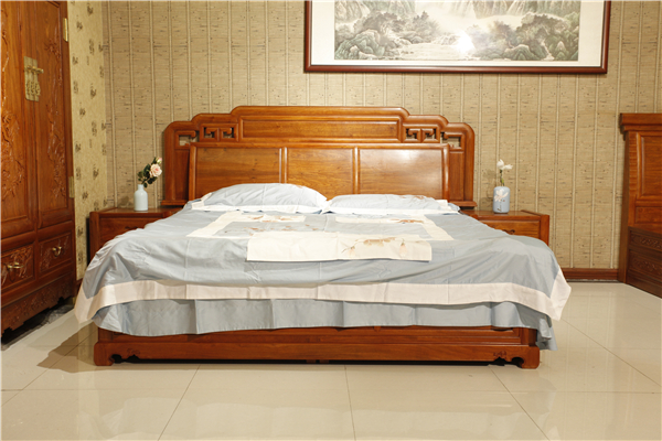2,红木家具床配什么材质床单好