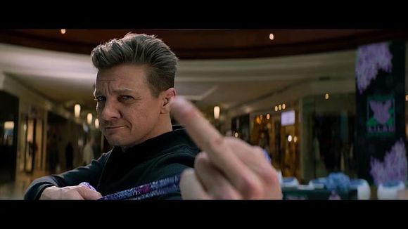 盘点:影视剧里面的那些中指镜头!