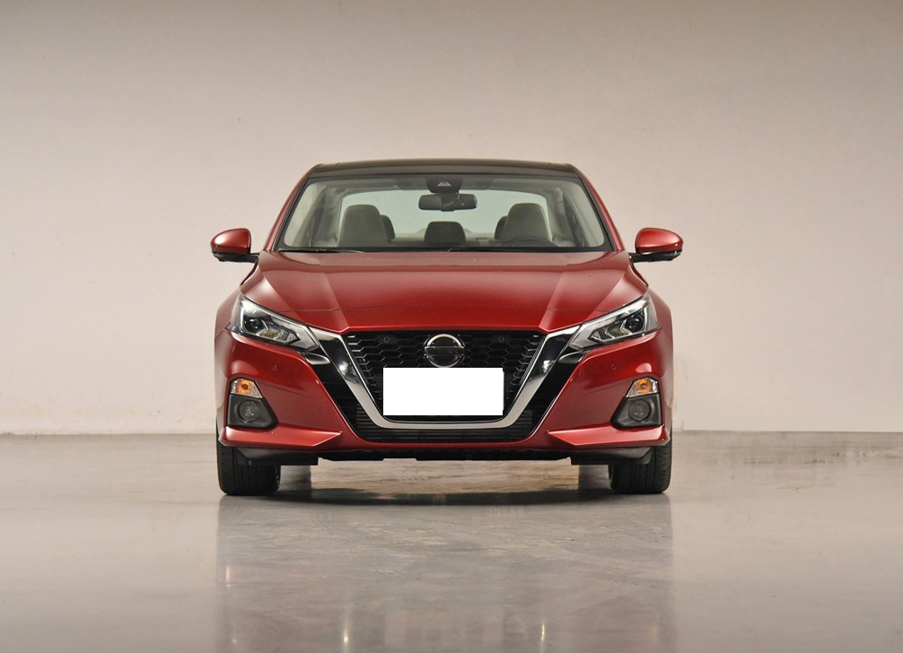 年轻的造型的感受,同价位舒适度最高,倾向家用感觉的天籁