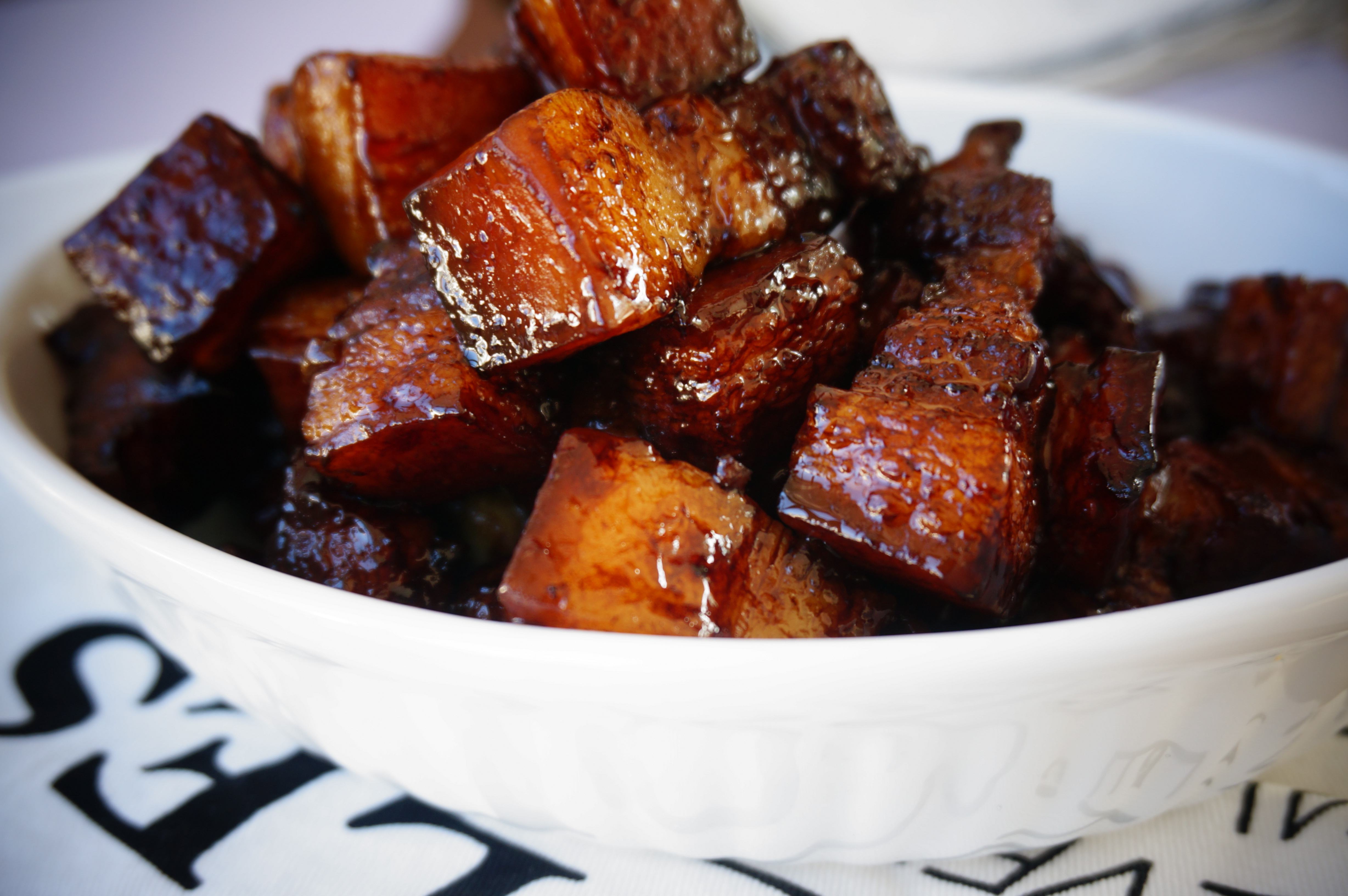 红烧肉怎样做好吃?试试这道广西风味的红烧肉,保证你喜欢!