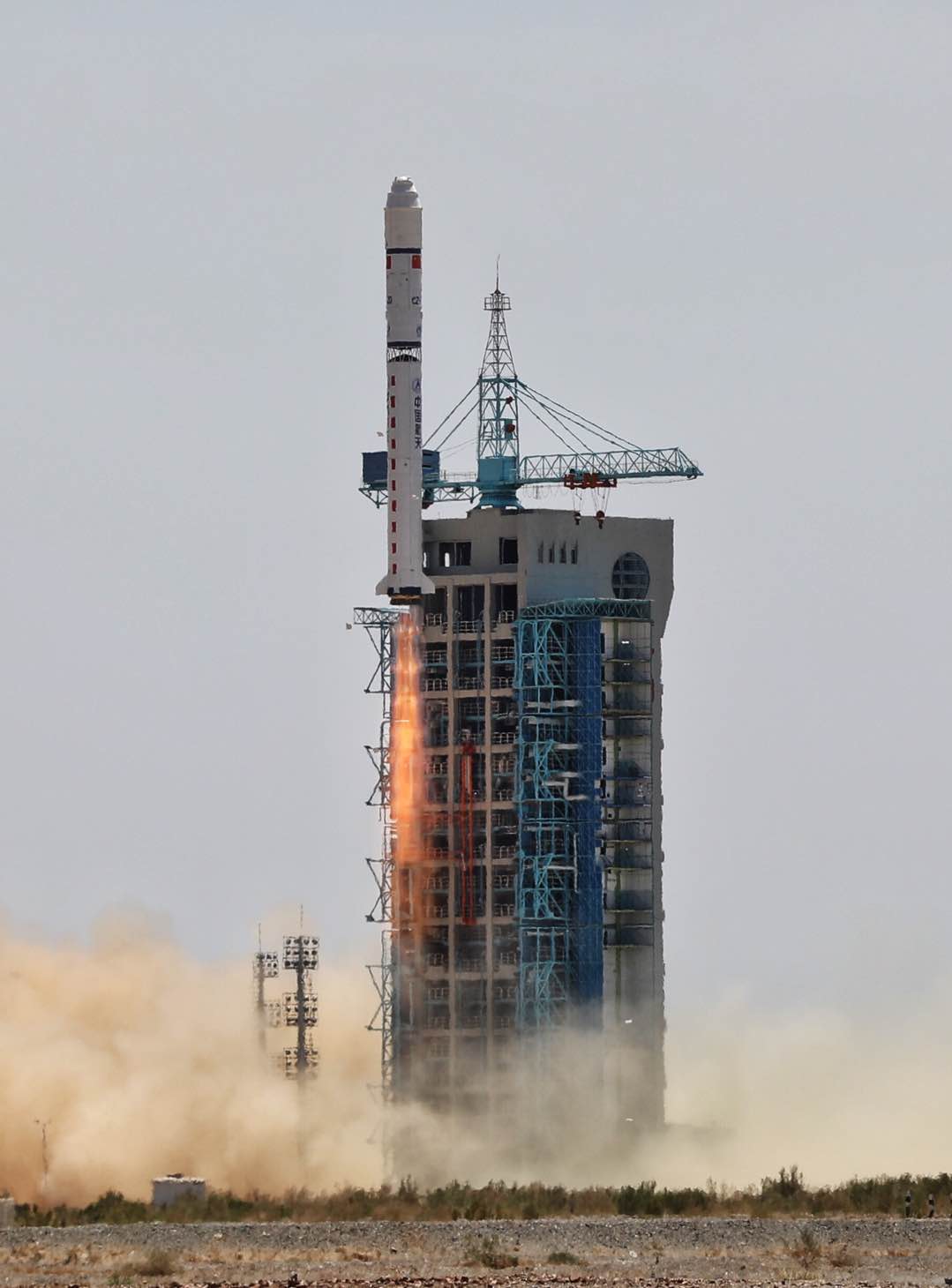 我国高分六号卫星成功发射