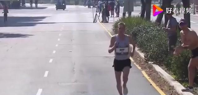 马拉松奇闻!中国选手边跑边"拉肚子","粪"不顾身夺得冠军!