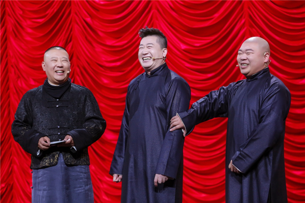 《欢乐喜剧人5》张云雷张鹤伦同台竞演