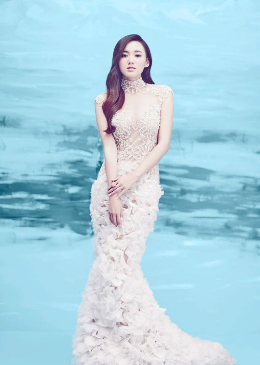 江铠同:性感迷人,写真照展现了不同风格