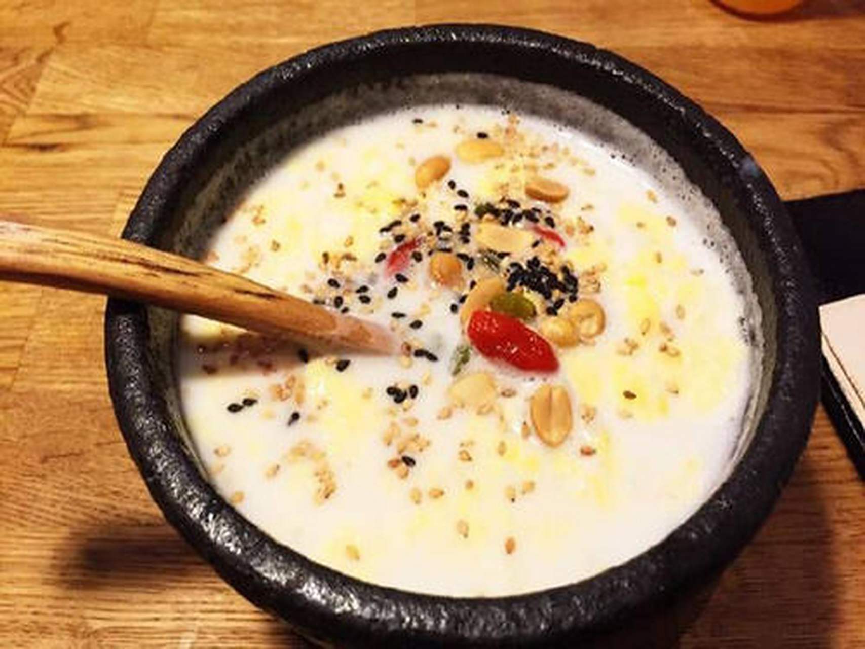 城市身边事#【兰州美食】牛奶鸡蛋醪糟,是使用牛奶,鸡蛋,醪糟一起煮