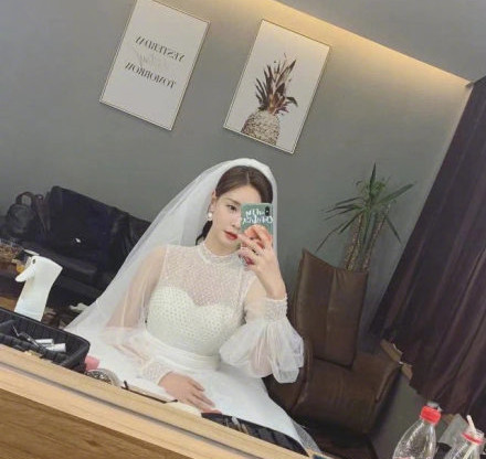 沈梦辰晒婚纱照,疑似与杜海涛要结婚