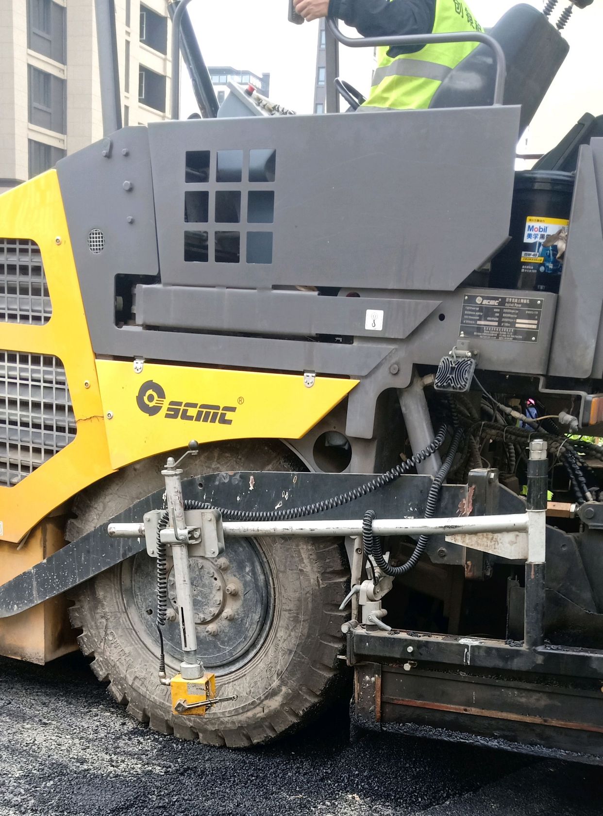 工匠哥 -浅谈改性沥青的施工工艺