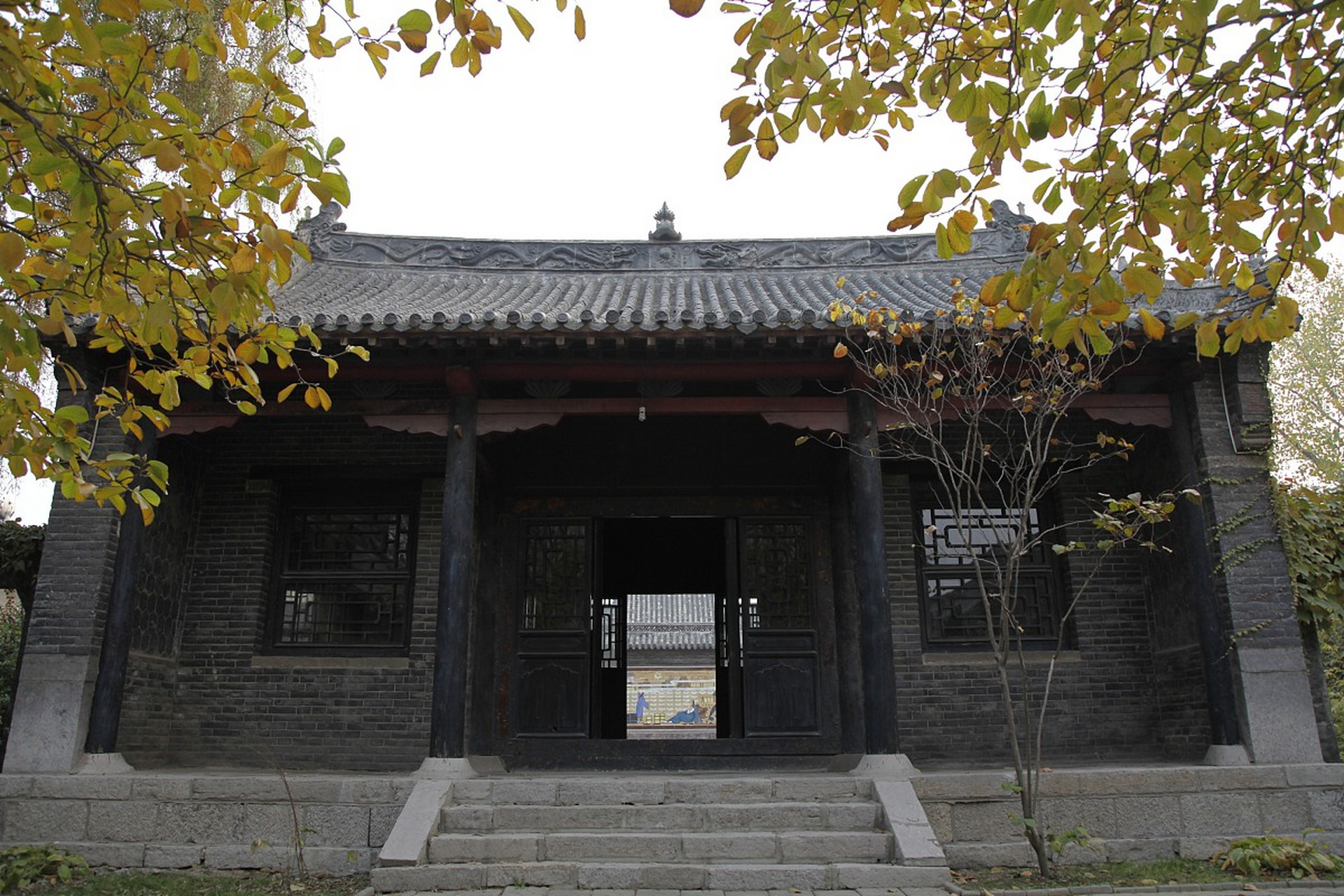 五一游重庆:松林坡戴公祠与迴龙寺探寻古迹,特色小吃品味地道风情